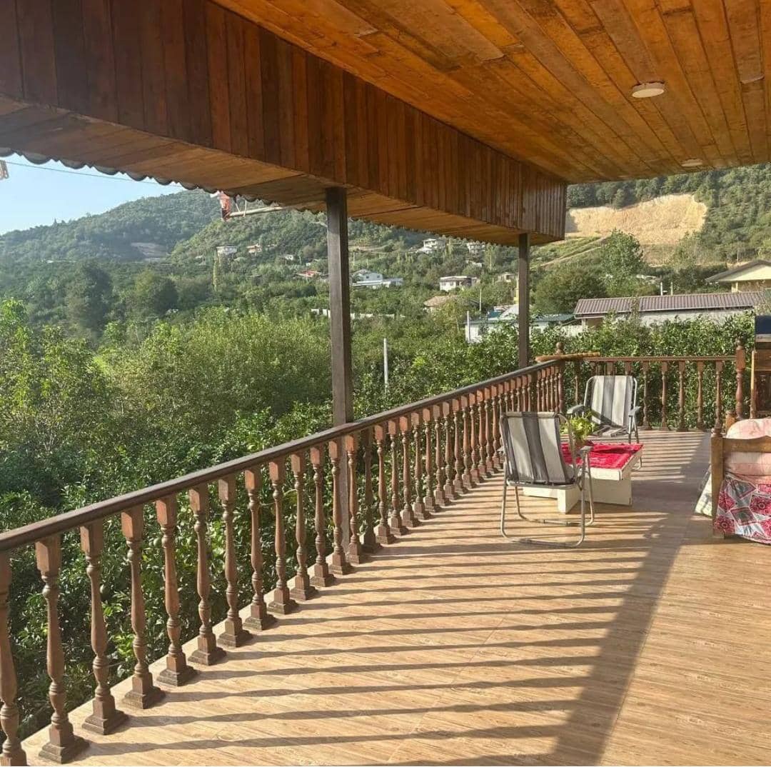 تراس با ویوی جنگلی